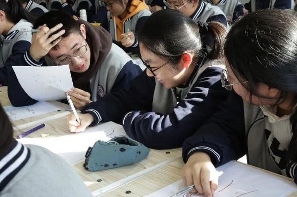 启运配资 及时语丨免费学前教育来了，免费高中教育还远吗_大皖新闻 | 安徽网